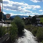 Sonnenlicht マリア・アルム・アム・シュタイナーネン・メアー