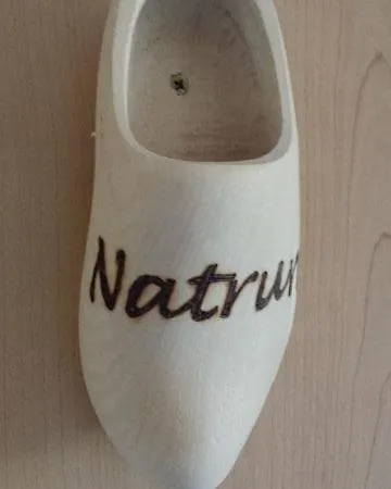 Sonnenlicht אורחן מריה אלם אם שטיינרנן מיר